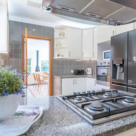 Aroeira Ii Aroeira (Setubal)